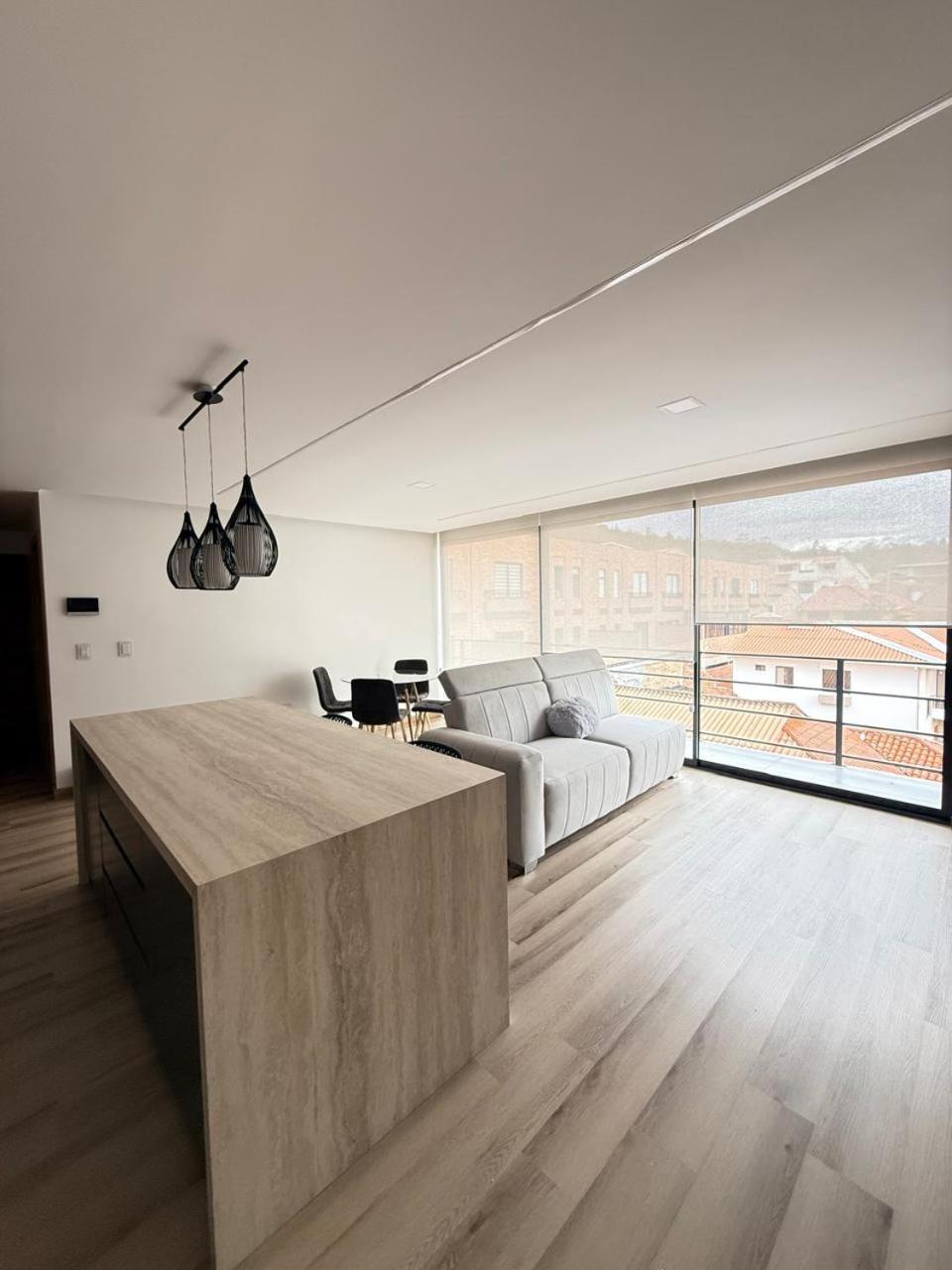 Impresionante Suite Doble A Estrenar En Cuenca Exterior photo